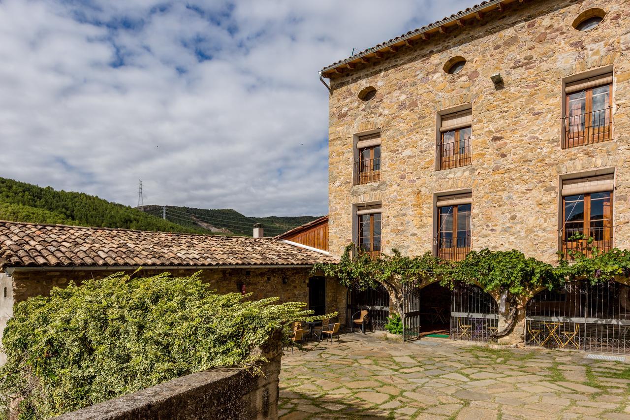 Alberg La Solana Salas de Pallas Exteriér fotografie