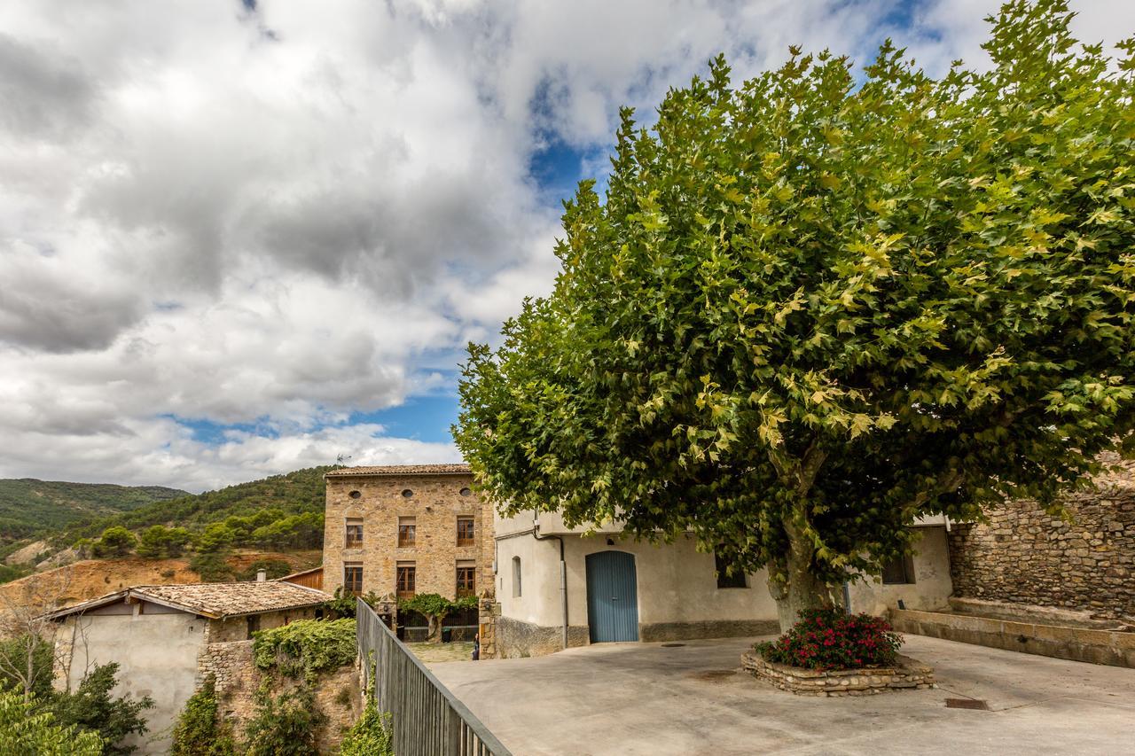 Alberg La Solana Salas de Pallas Exteriér fotografie